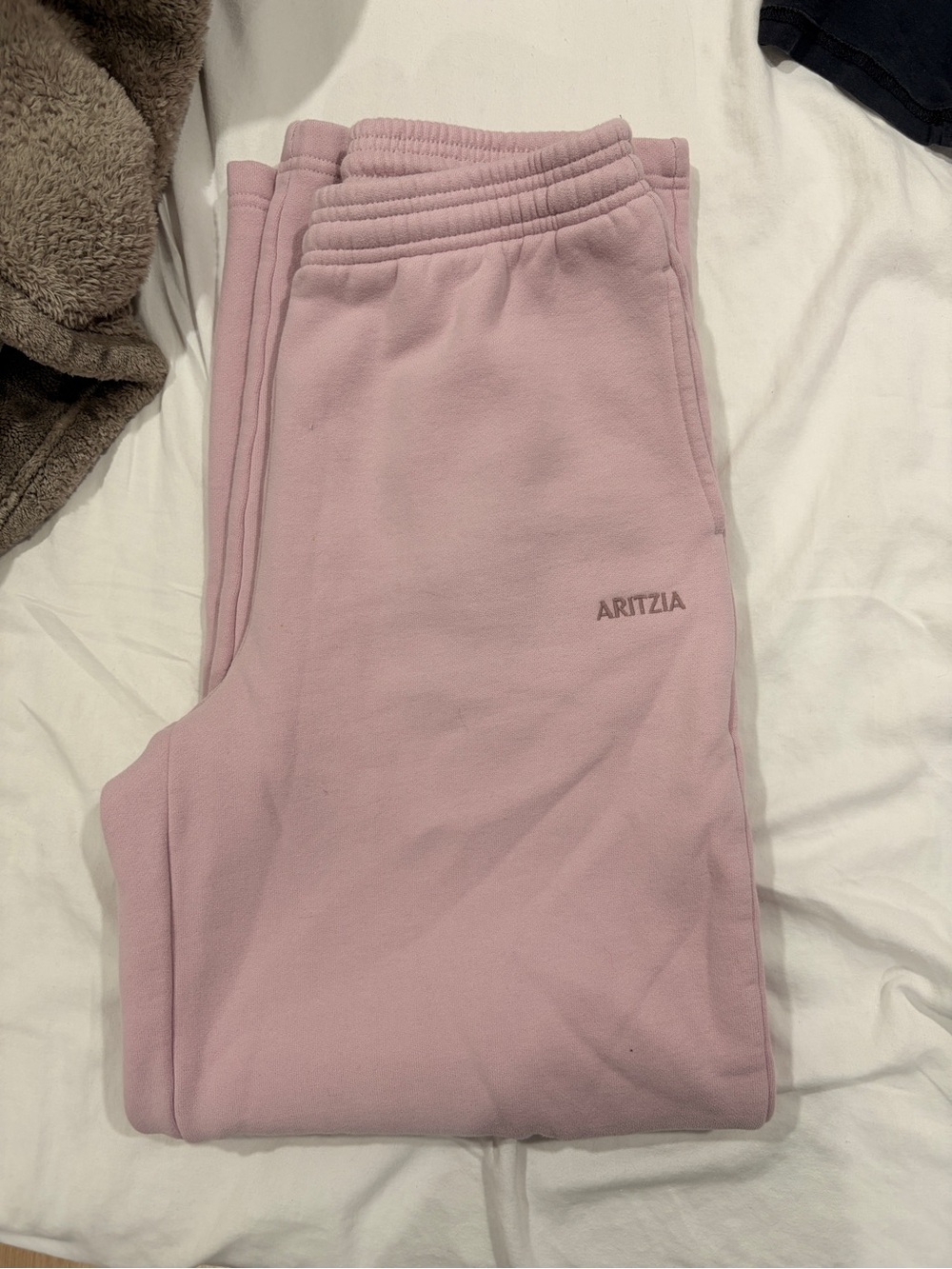 Aritzia Cozy Sweatfleece